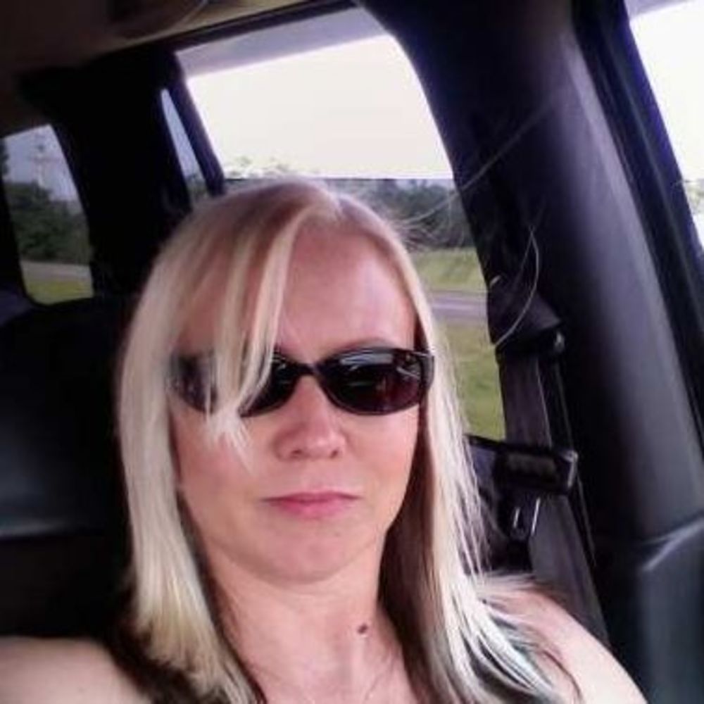 Meet your Posher, Betsy